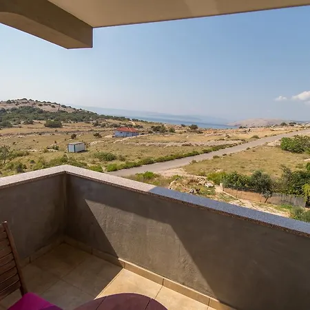 Apartment Neza *
