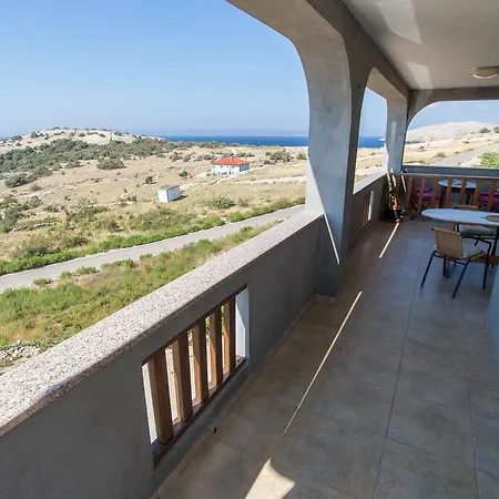 Apartment Neza *