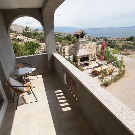 Apartment Neza Stara Baska